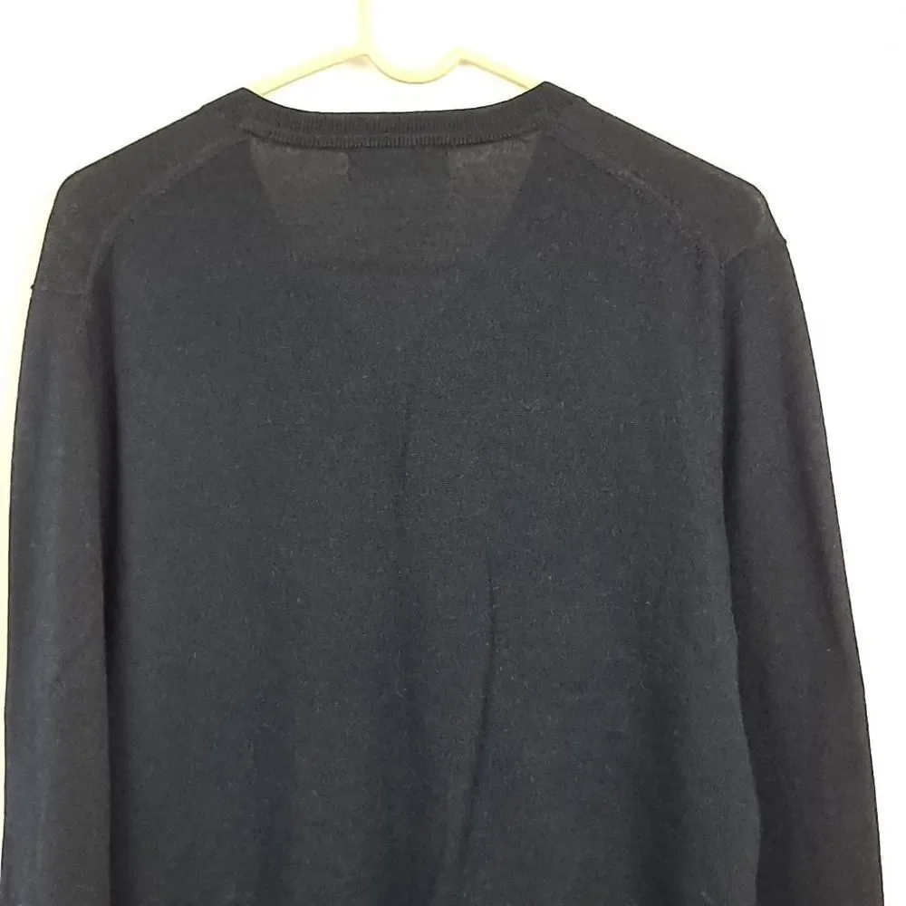 Banana Republic Mens wool sweater NWOT‎
